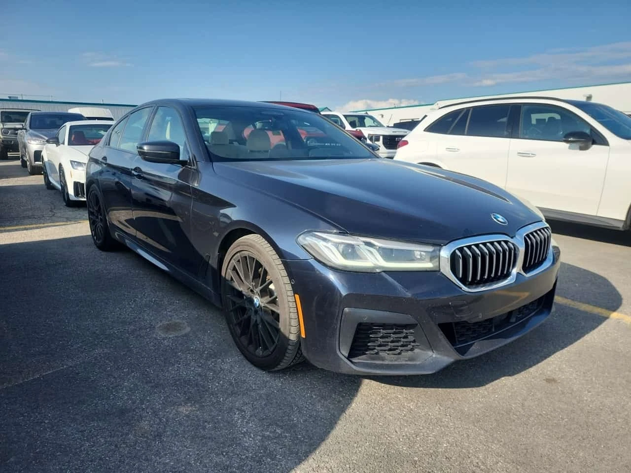 BMW 530 I XDRIVE* CARFAX* АВТОКРЕДИТ БЕЗ ПЪРВОНАЧАЛНА ВНОС, снимка 2 - Автомобили и джипове - 55780670