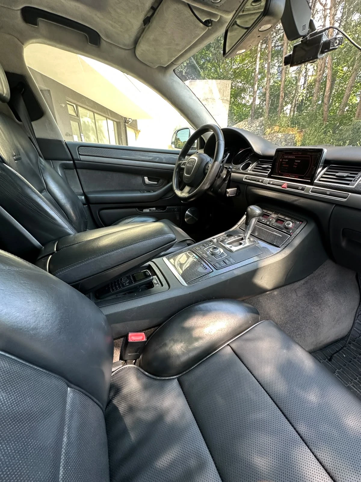 Audi A8 4.2 - V8, снимка 9 - Автомобили и джипове - 55876137