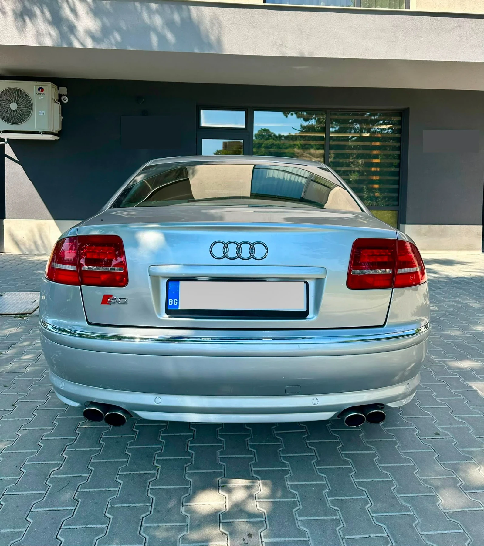 Audi A8 4.2 - V8, снимка 4 - Автомобили и джипове - 55876137