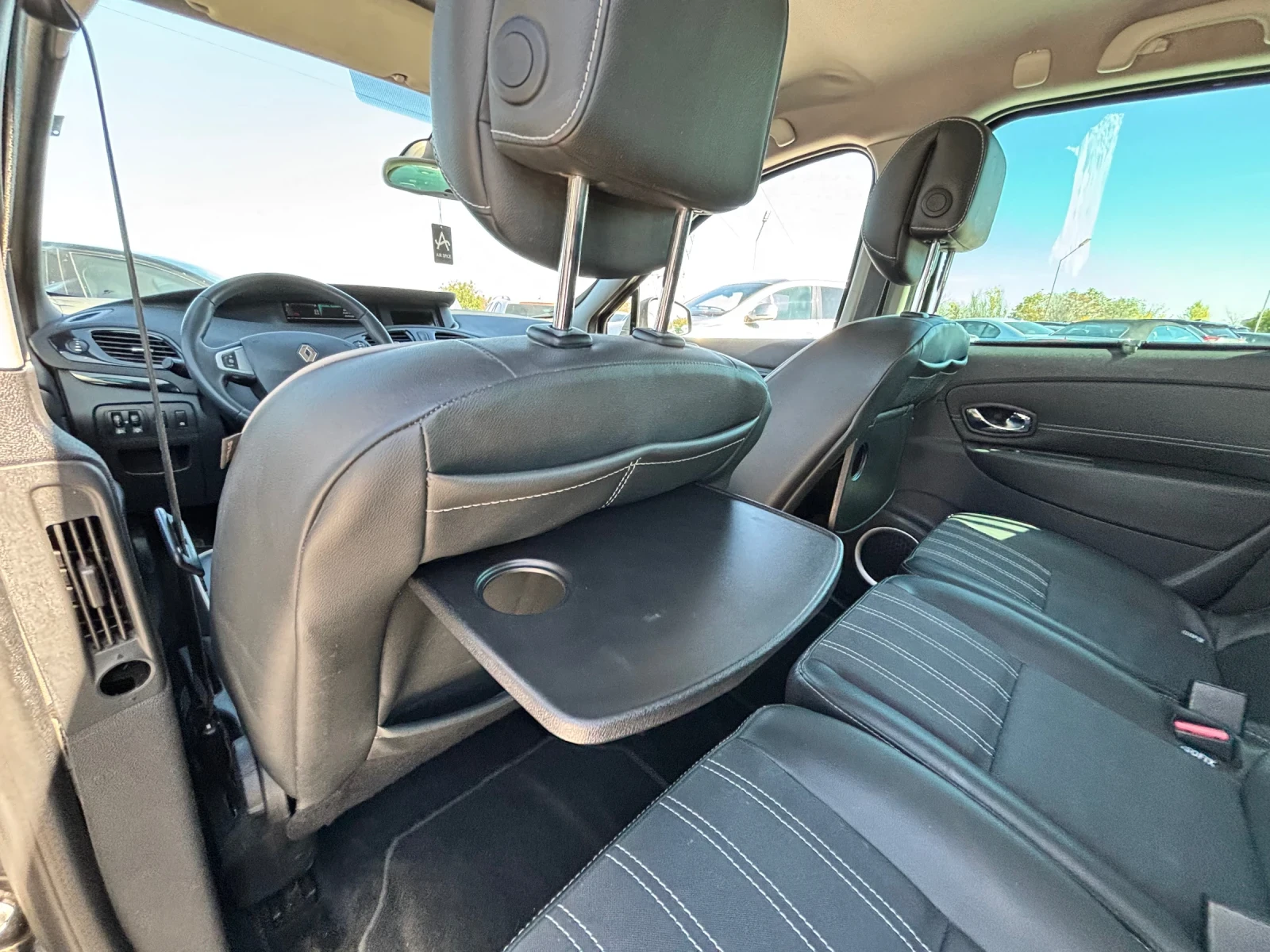 Renault Scenic 1.5d/7 ������ | Mobile.bg � ����������� 14