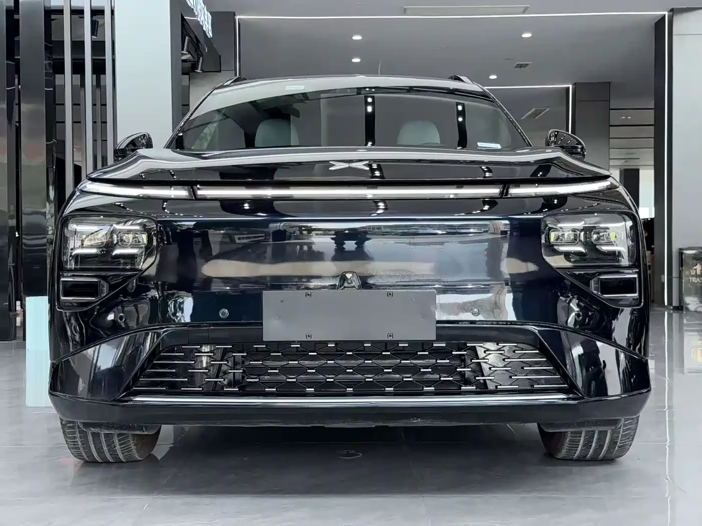 Xpeng G9 024 570 Max, снимка 4 - Автомобили и джипове - 56644704