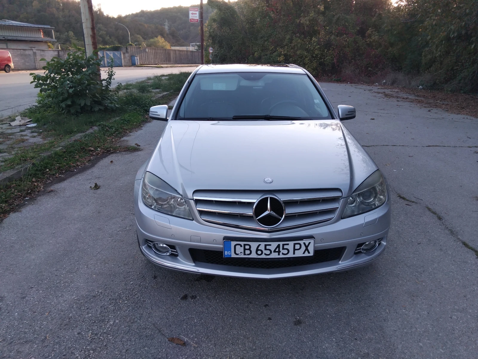 Mercedes-Benz C 200, снимка 3 - Автомобили и джипове - 56702482