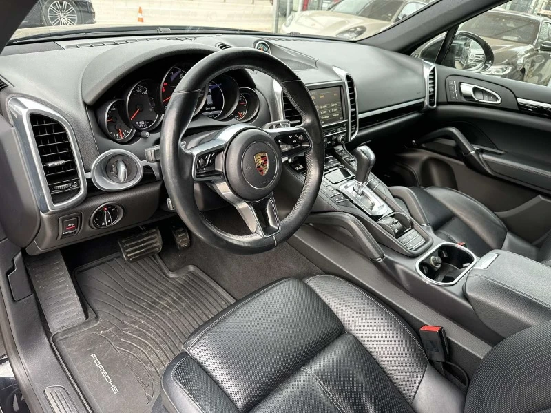 Porsche Cayenne 3.6 i, снимка 10 - Автомобили и джипове - 43461390