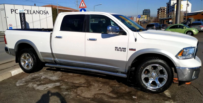 Dodge Ram LARAMIE, снимка 3 - Автомобили и джипове - 48287333