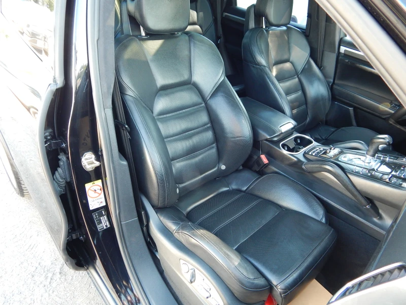 Porsche Cayenne * TURBO* КЕРАМИКА* , снимка 17 - Автомобили и джипове - 50896632