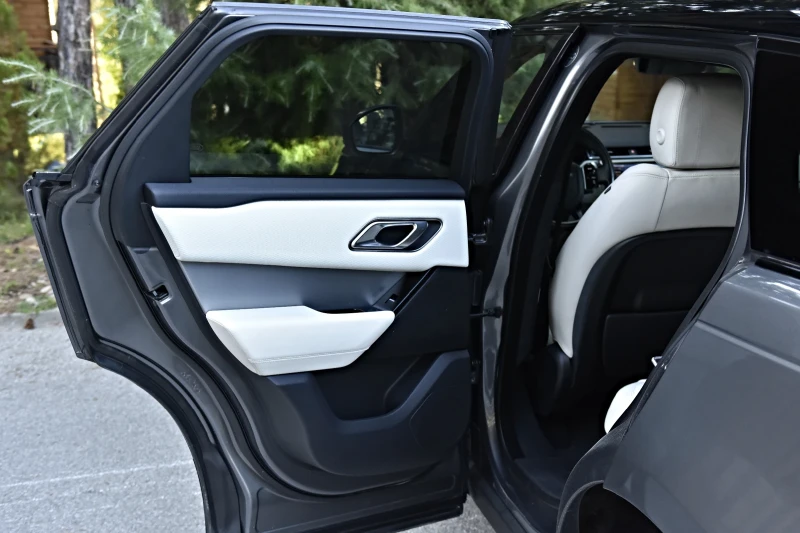 Land Rover Range Rover Velar R240, снимка 8 - Автомобили и джипове - 51828544