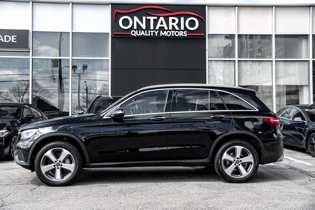 Mercedes-Benz GLC 300  4MATIC* АвтоКредит* (ЦЕНА ДО БГ), снимка 5 - Автомобили и джипове - 53927897