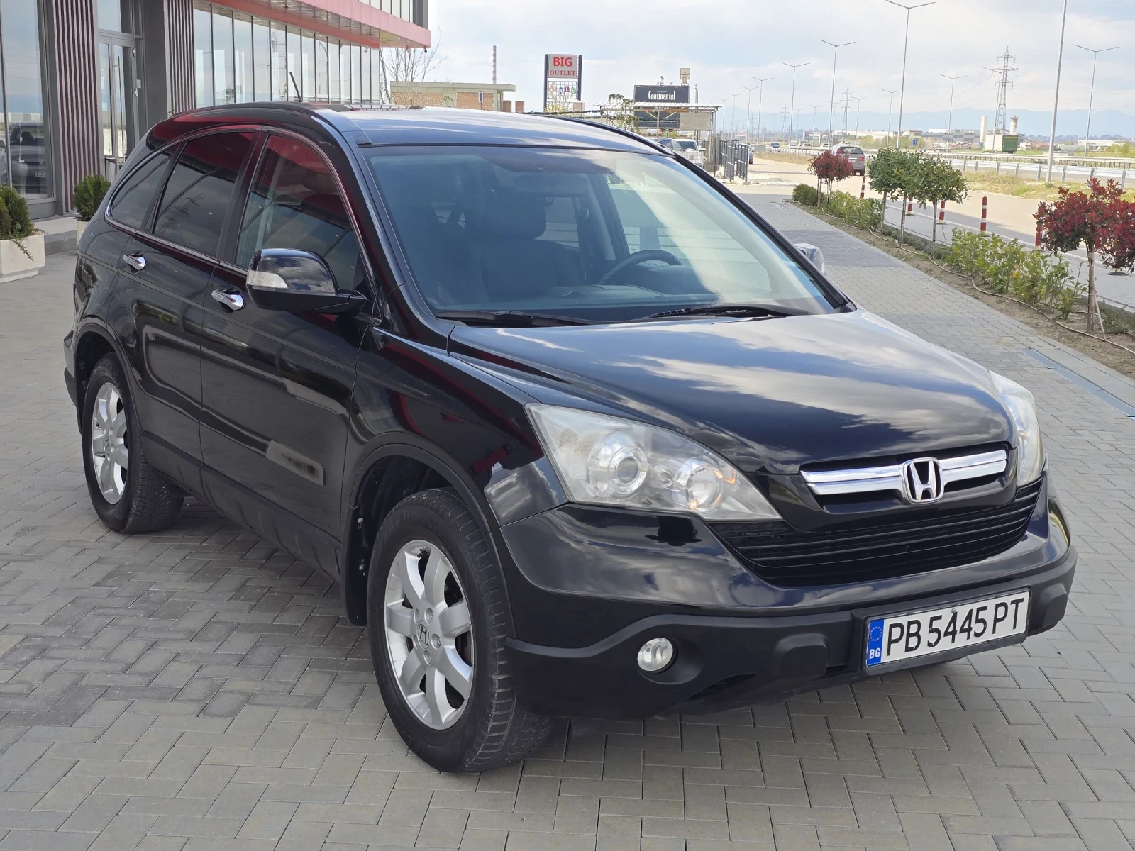Honda Cr-v 2.2cdti/4X4/Обслужена/всичко платено - изображение 3