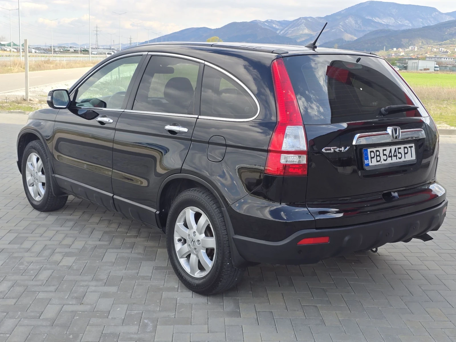 Honda Cr-v 2.2cdti/4X4/Обслужена/всичко платено - изображение 7