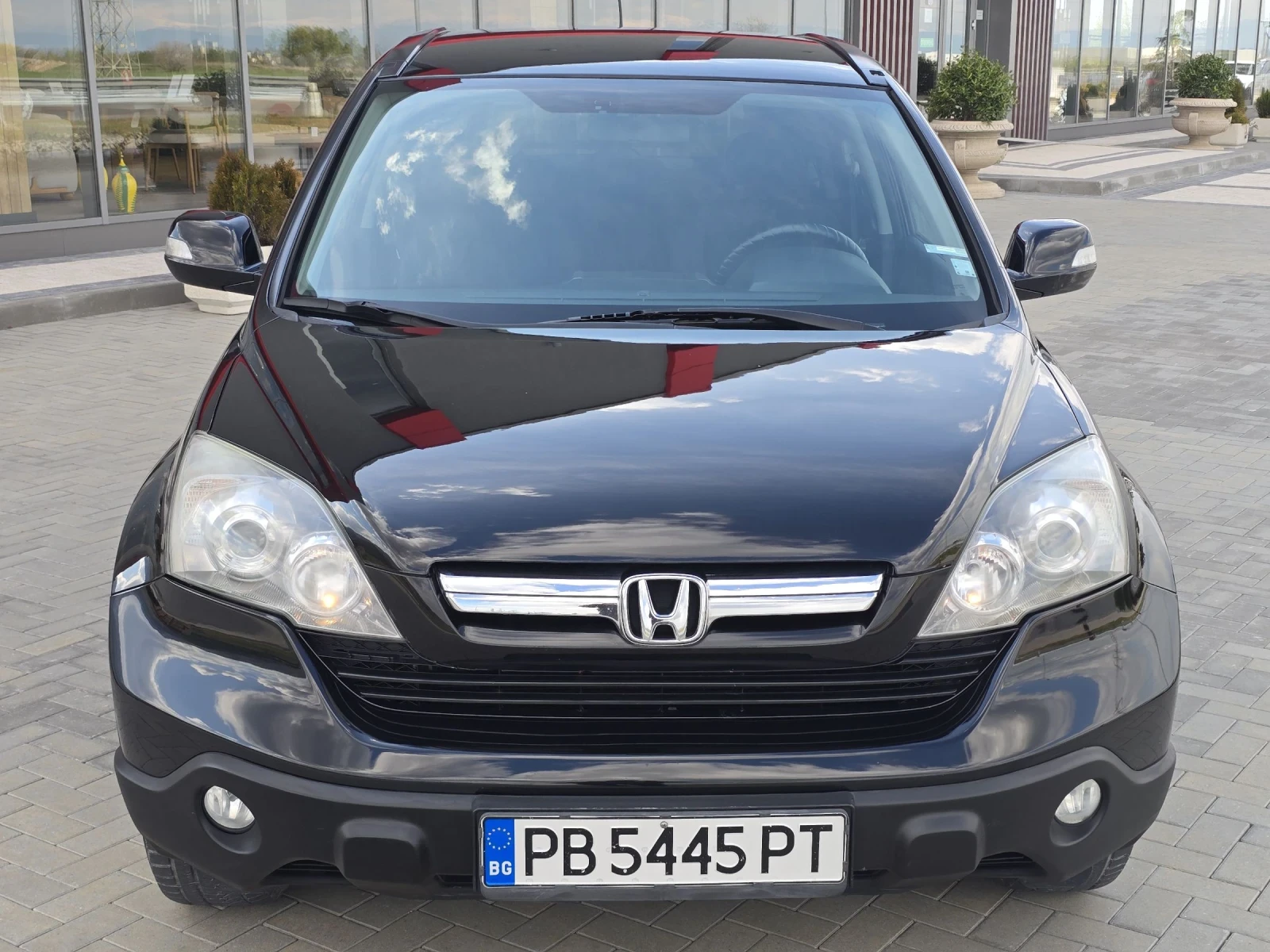 Honda Cr-v 2.2cdti/4X4/Обслужена/всичко платено - изображение 2