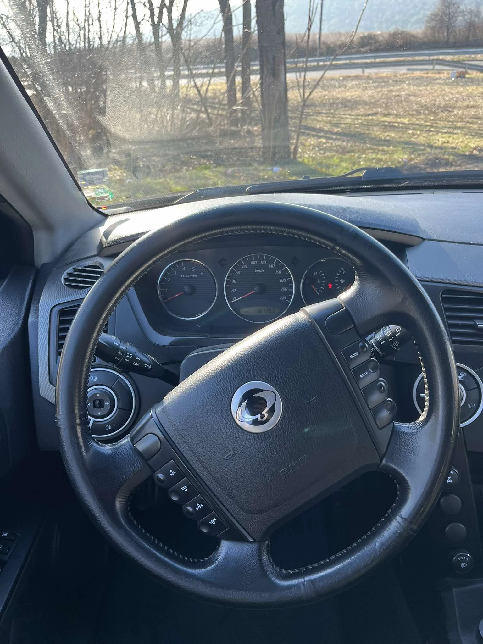 SsangYong Kyron xdi 200 - изображение 6