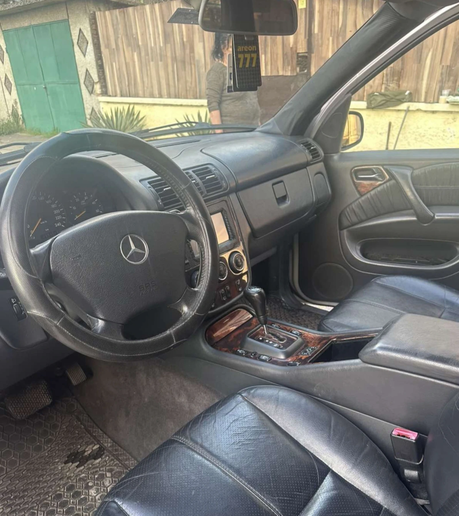 Mercedes-Benz ML 2.7 - изображение 4