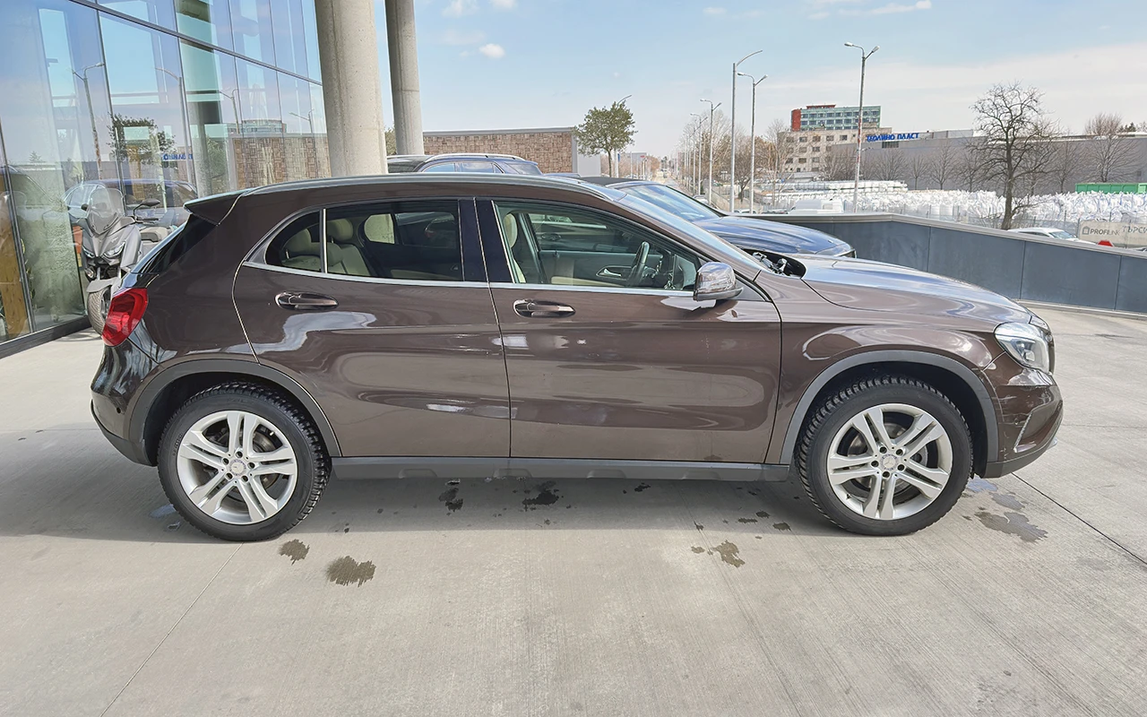 Mercedes-Benz GLA 220 CDI 4MATIC Urban - изображение 3
