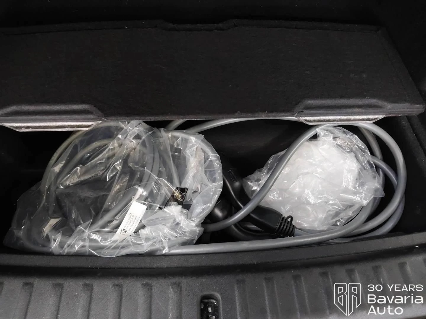 BMW iX1 30 xDrive M Sport Paket | Mobile.bg   13