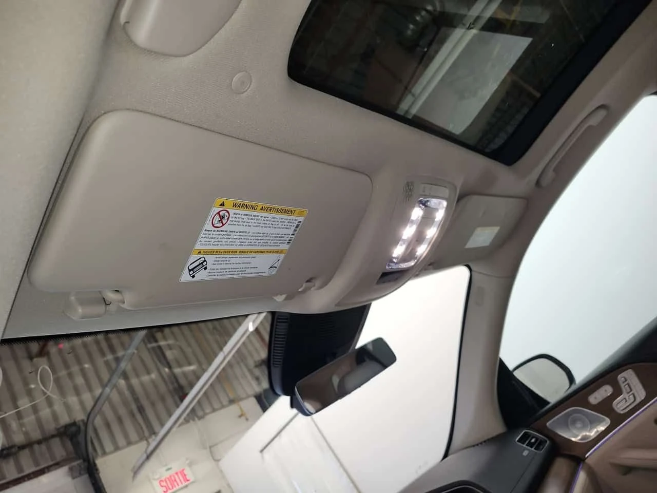 Mercedes-Benz GLE 450 AMG | PANO | HUD | 360 | DISTRONIC | МАСАЖ, снимка 13 - Автомобили и джипове - 53820522