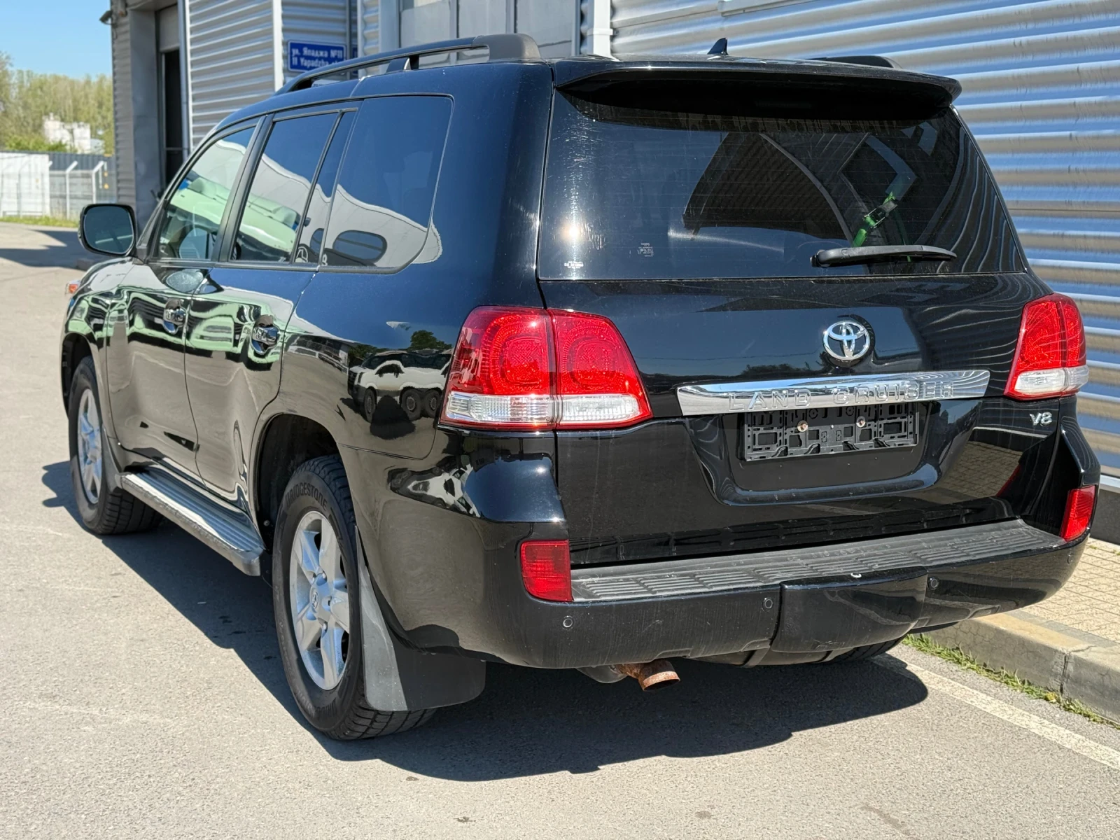 Toyota Land cruiser J200+ V8+ ECT-i+ LPG+ 4x4+ Kожа, снимка 3 - Автомобили и джипове - 54405494