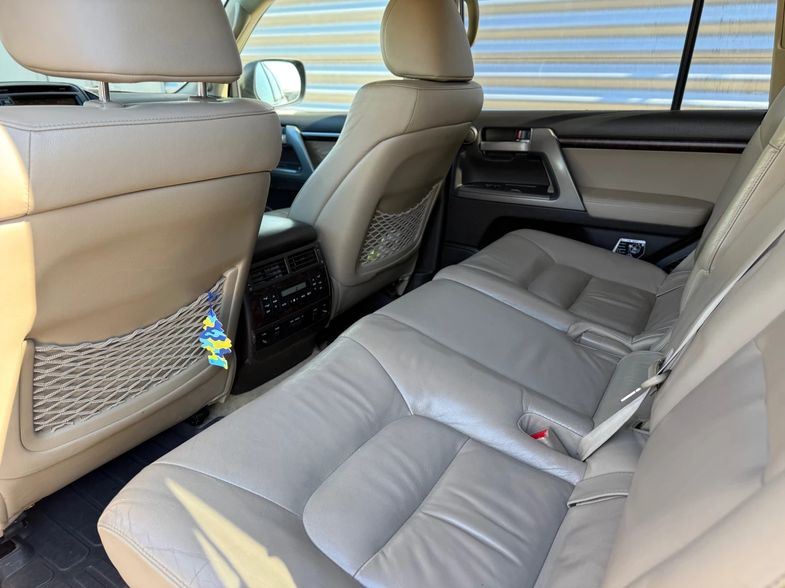 Toyota Land cruiser J200+ V8+ ECT-i+ LPG+ 4x4+ Kожа, снимка 9 - Автомобили и джипове - 54405494