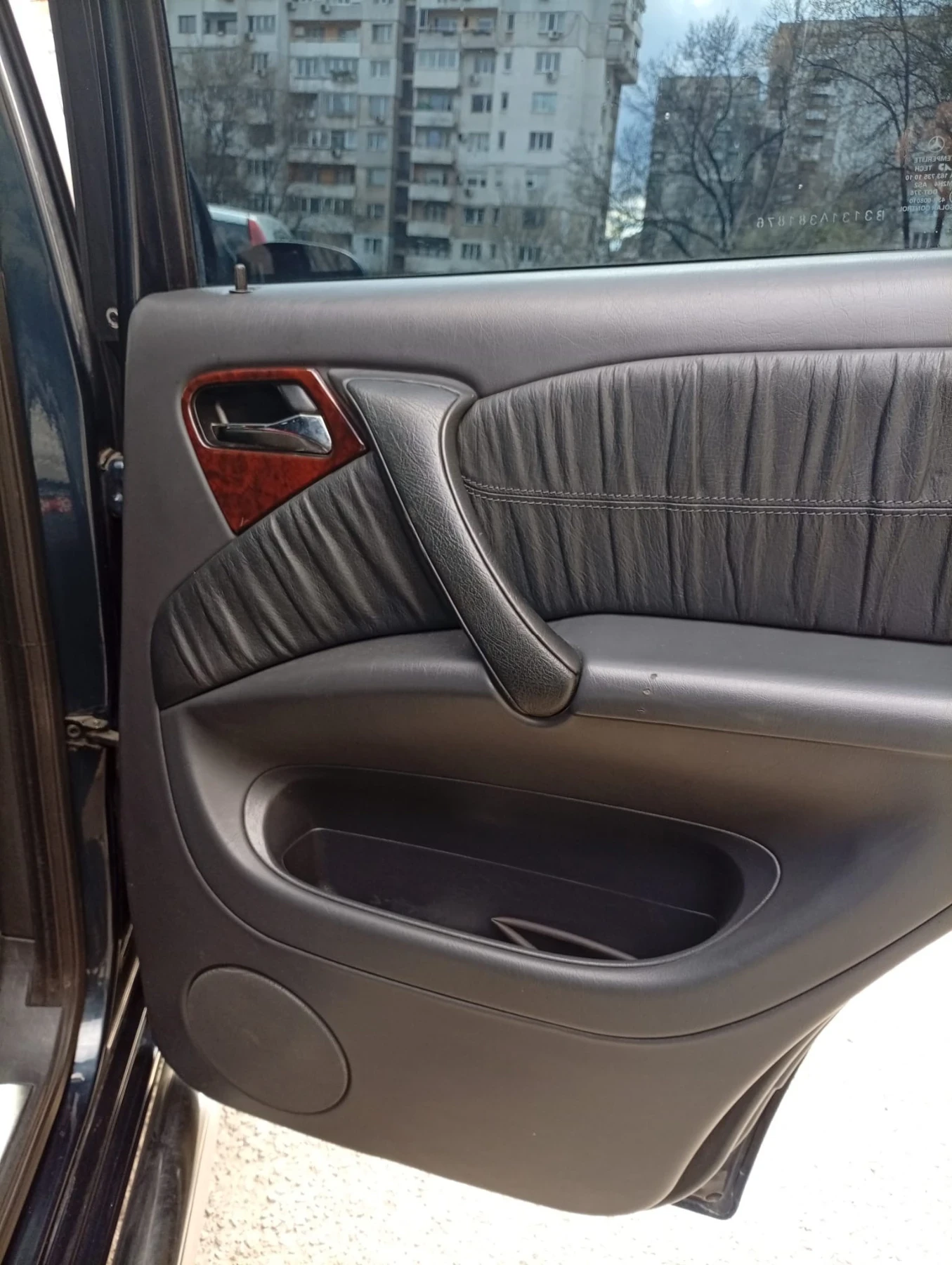 Mercedes-Benz ML 270, снимка 9 - Автомобили и джипове - 54437894