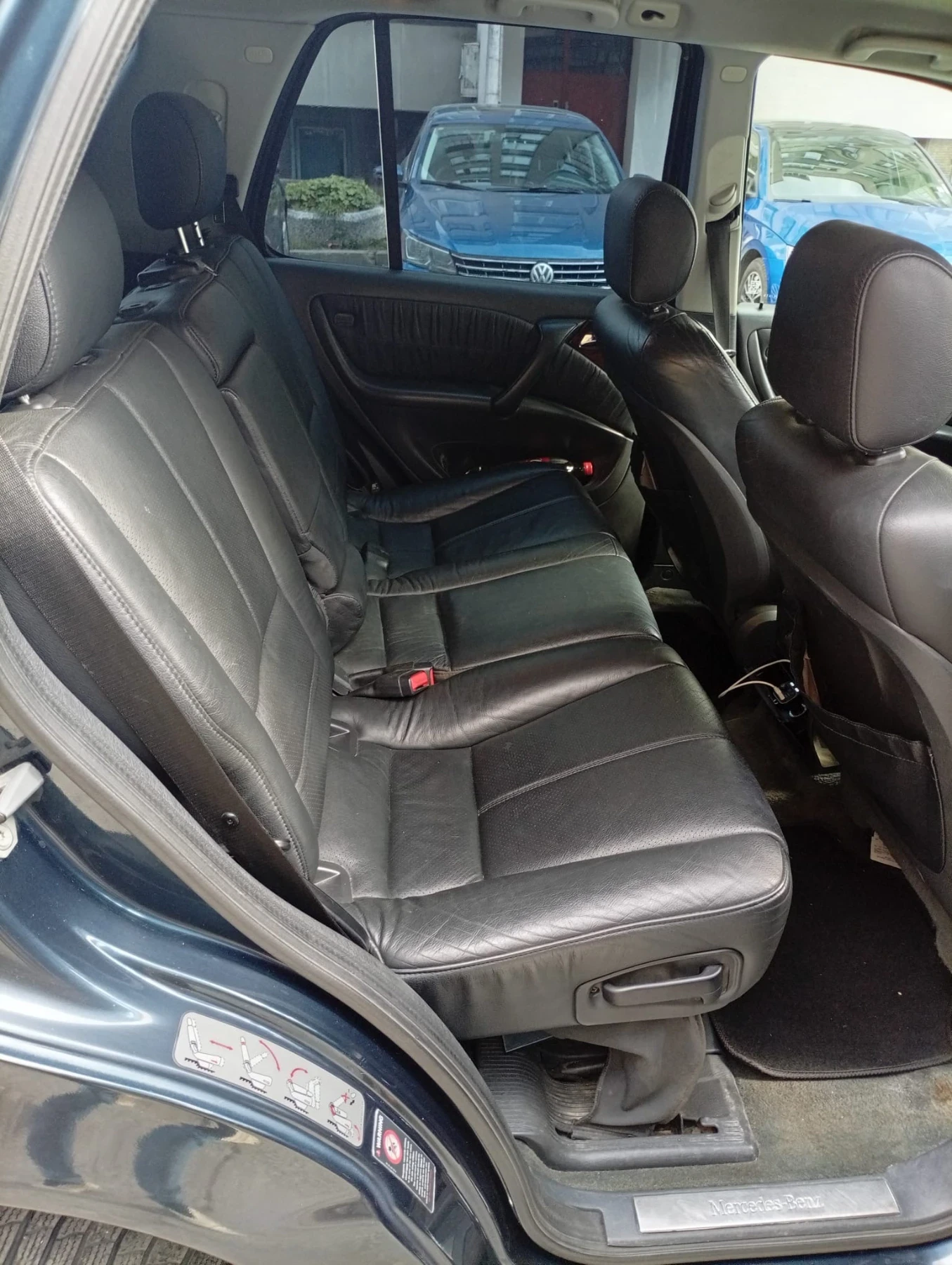 Mercedes-Benz ML 270, снимка 10 - Автомобили и джипове - 54437894