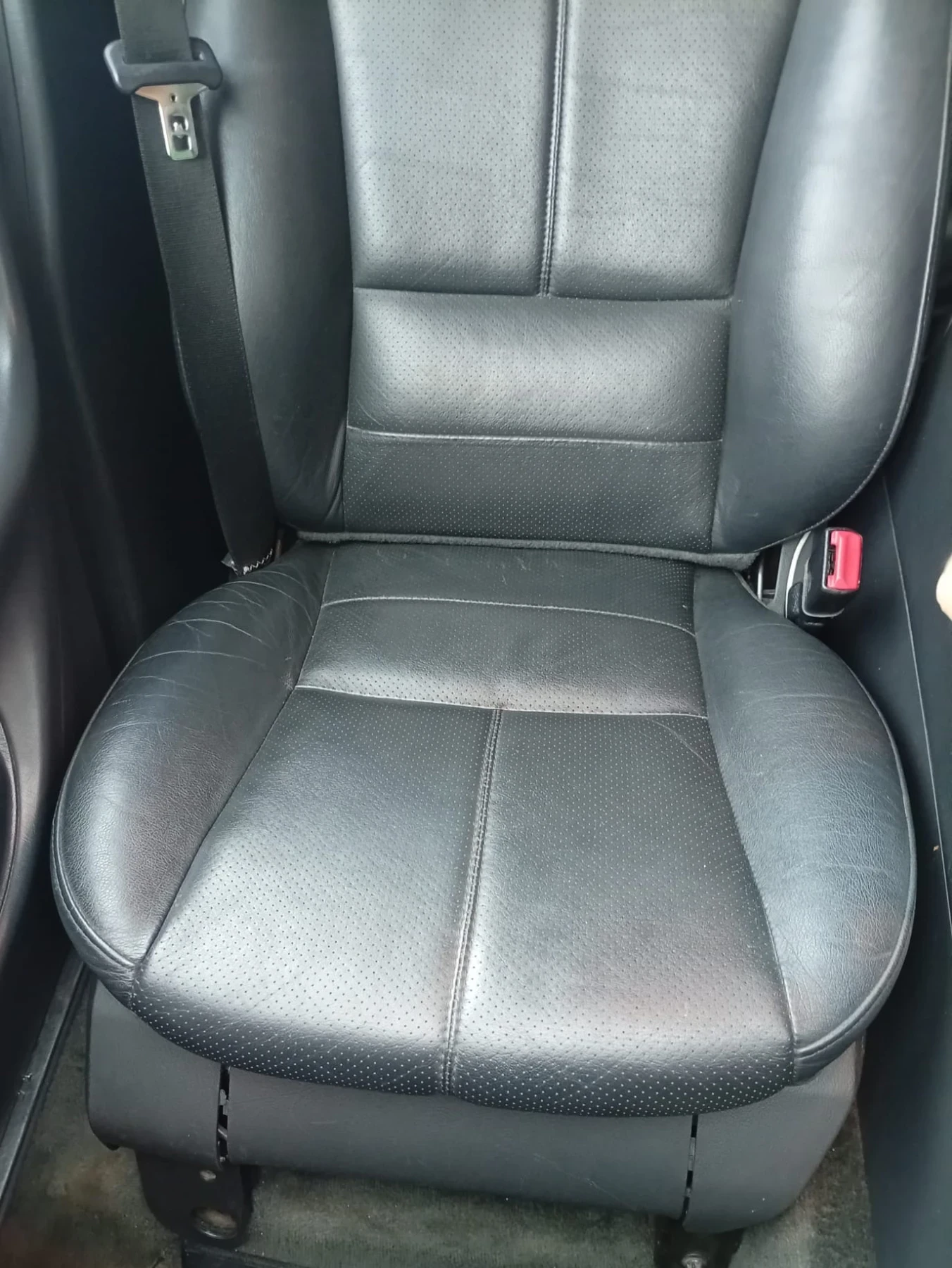 Mercedes-Benz ML 270, снимка 8 - Автомобили и джипове - 54437894