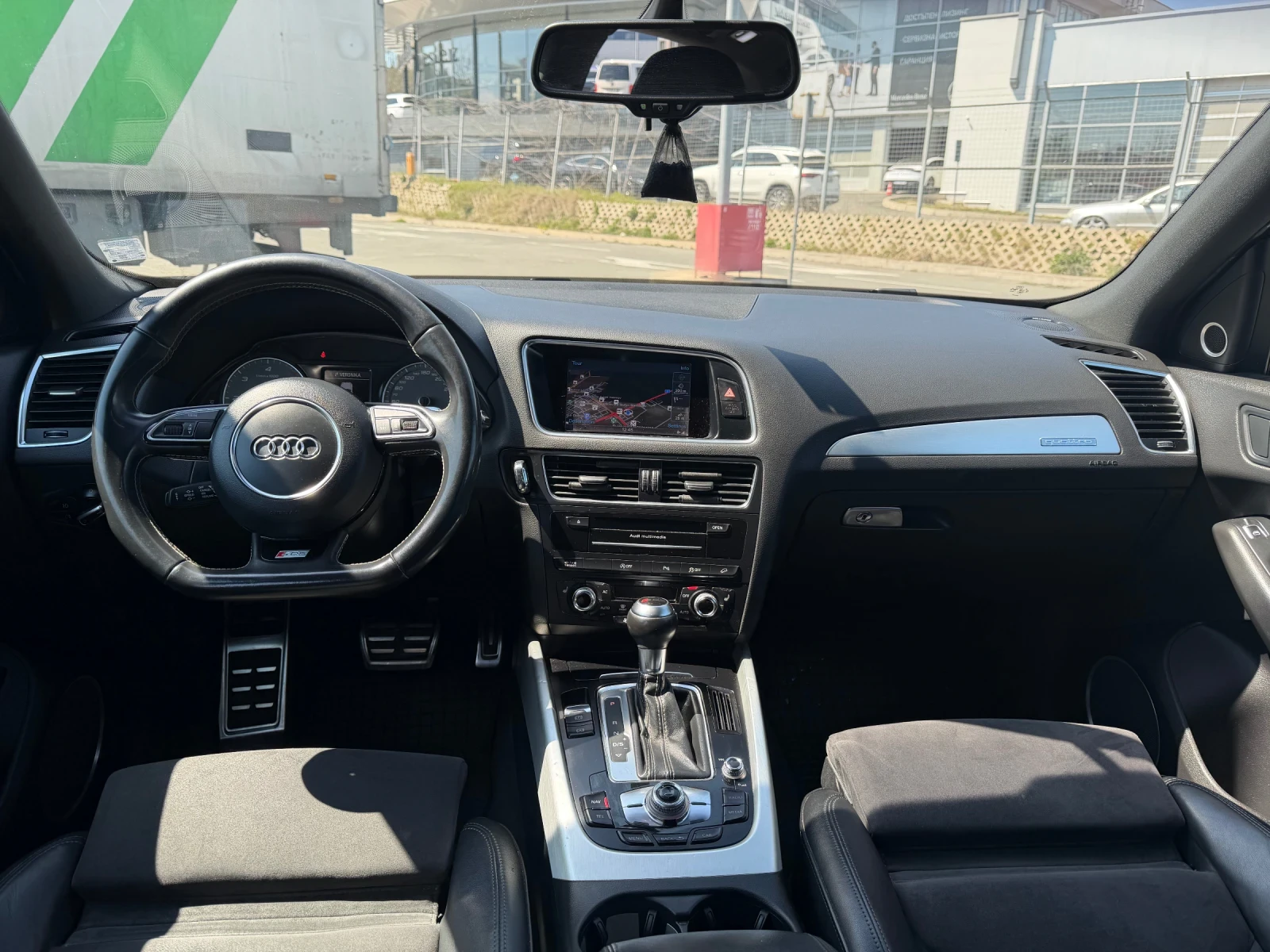 Audi SQ5 3.0 BiTDI BLACK EDITIONS , снимка 13 - Автомобили и джипове - 54635678