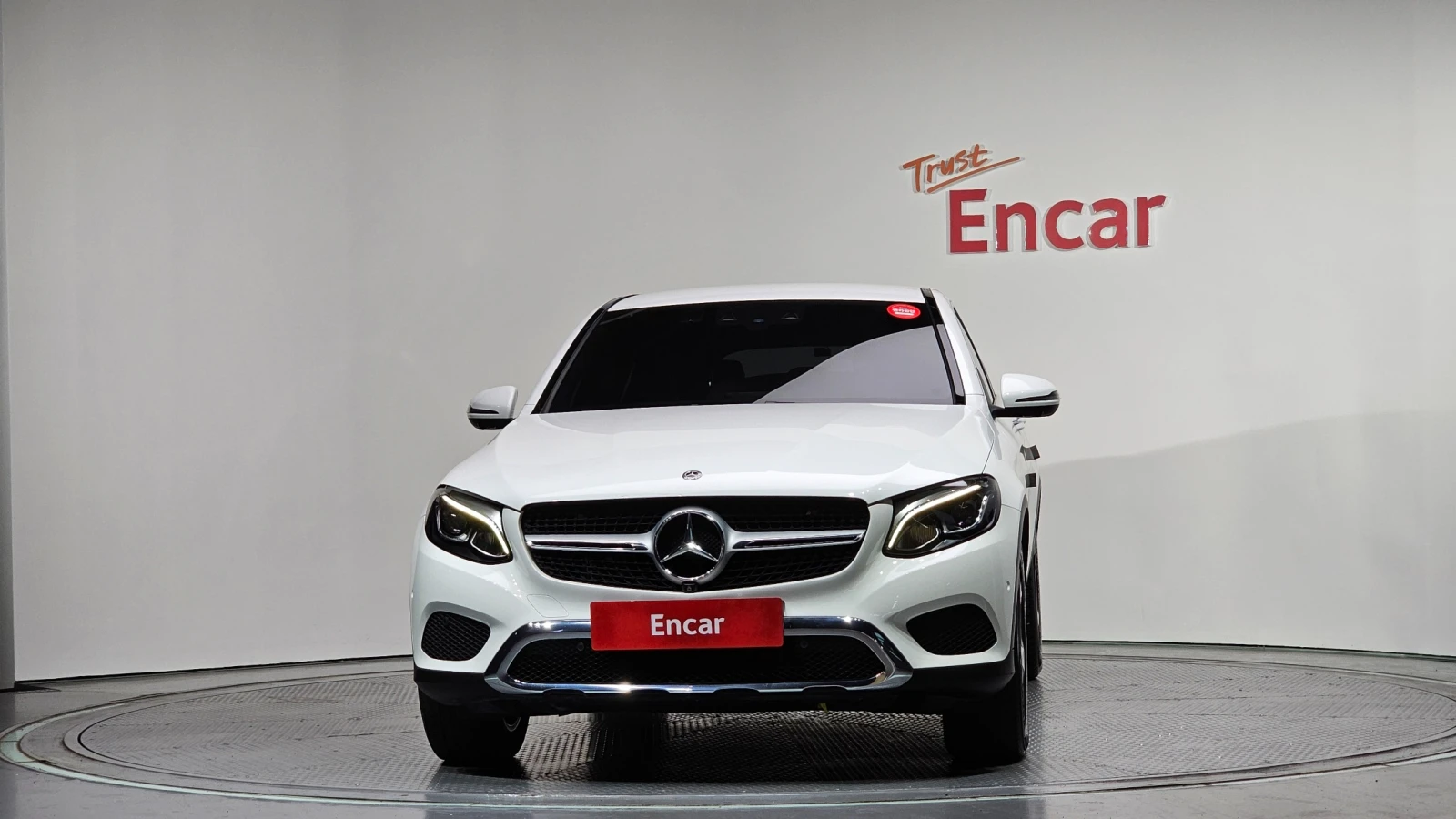 Mercedes-Benz GLC 300 4MATIC, снимка 2 - Автомобили и джипове - 54945077