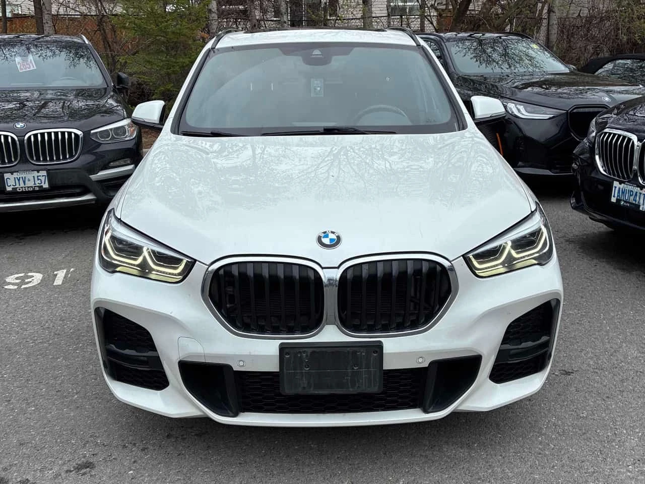 BMW X1 xDrive28i/ПАНОРАМА/ПОДГРЕВИ/OT BMW, снимка 2 - Автомобили и джипове - 55045898