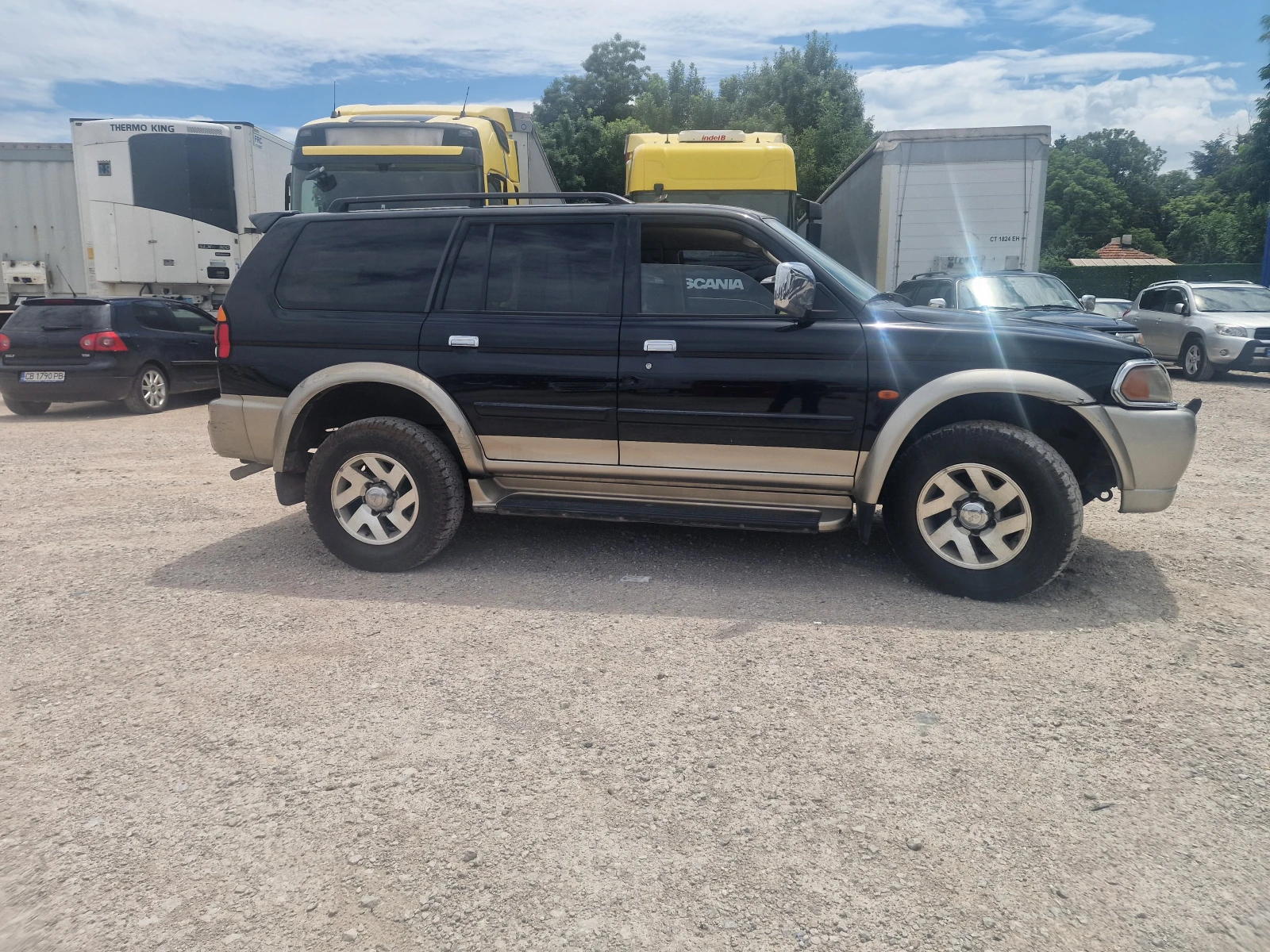 Mitsubishi Pajero sport GLS, снимка 2 - Автомобили и джипове - 55070822