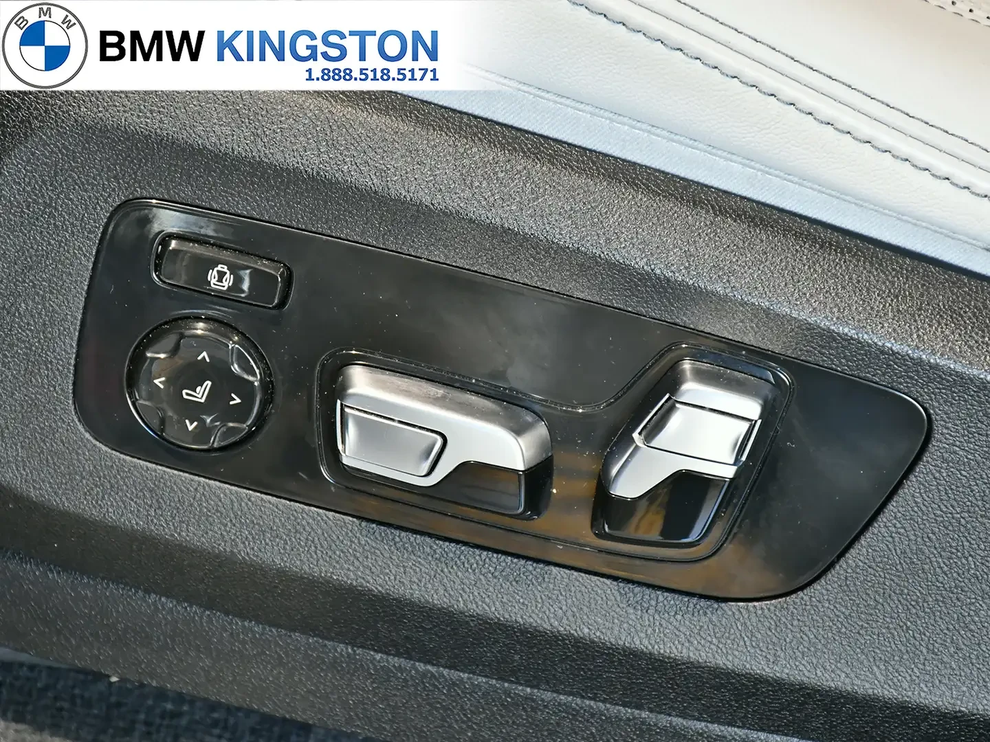 BMW X7 40i* M* SPORT* LASER* 360КАМЕРА* ДИСТРОНИК* МАСАЖ*, снимка 14 - Автомобили и джипове - 55544318