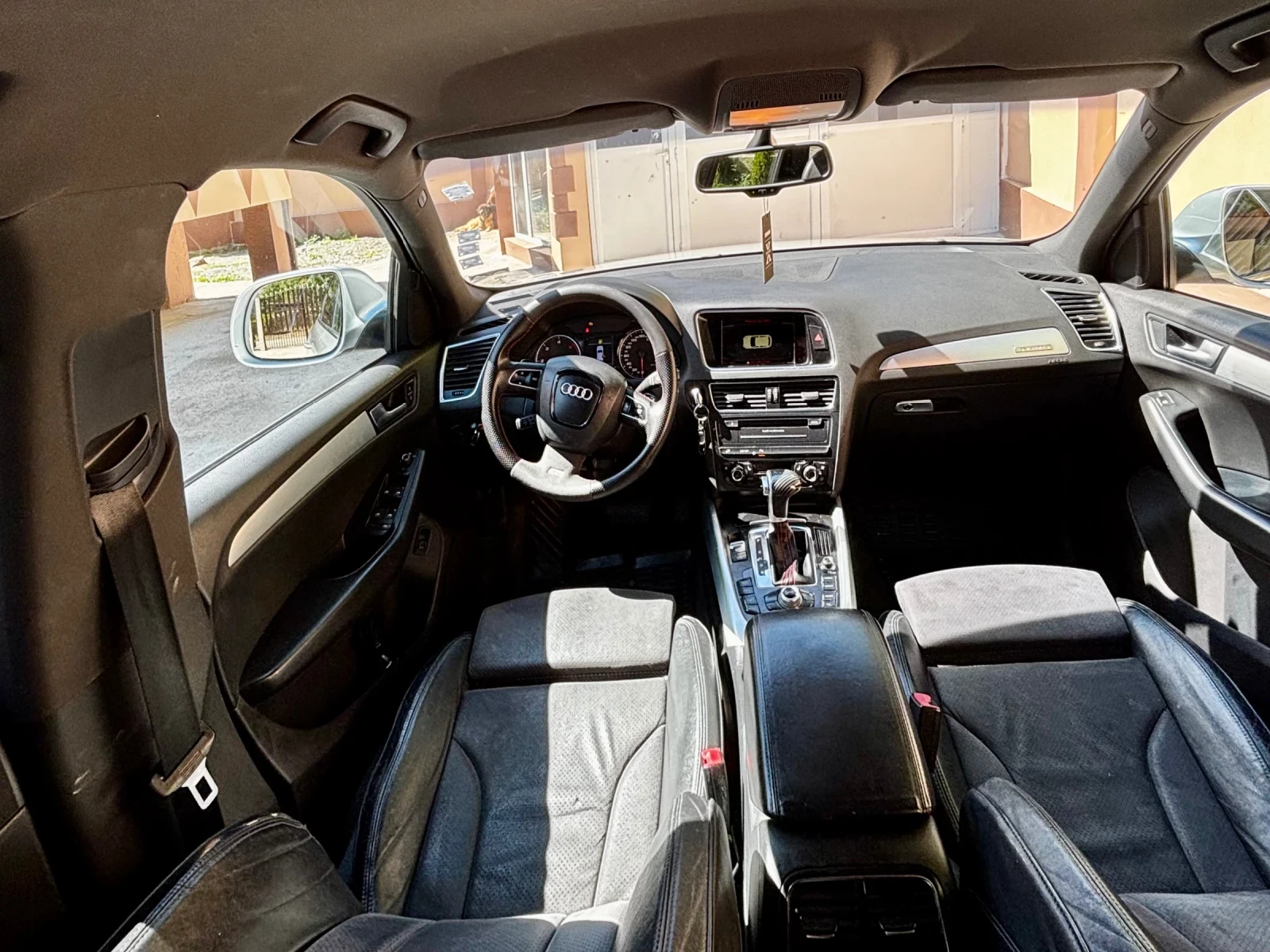 Audi Q5, снимка 6 - Автомобили и джипове - 56057916