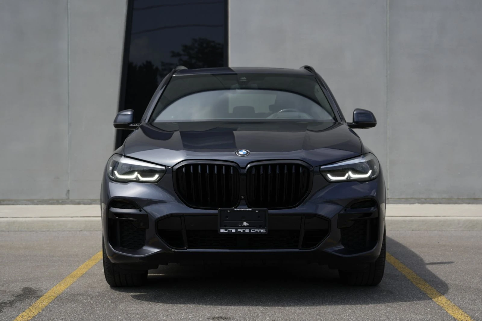 BMW X5 M-pack* 360* HUD* Adaptive M* Пано, снимка 2 - Автомобили и джипове - 56351364