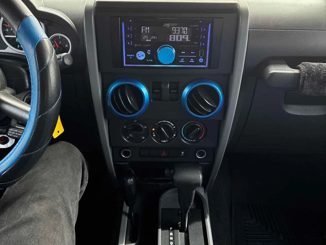 Jeep Wrangler * Islander * CARFAX * KEYLESS *  | Mobile.bg � ����������� 9