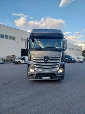     Mercedes-Benz Actros 450.  