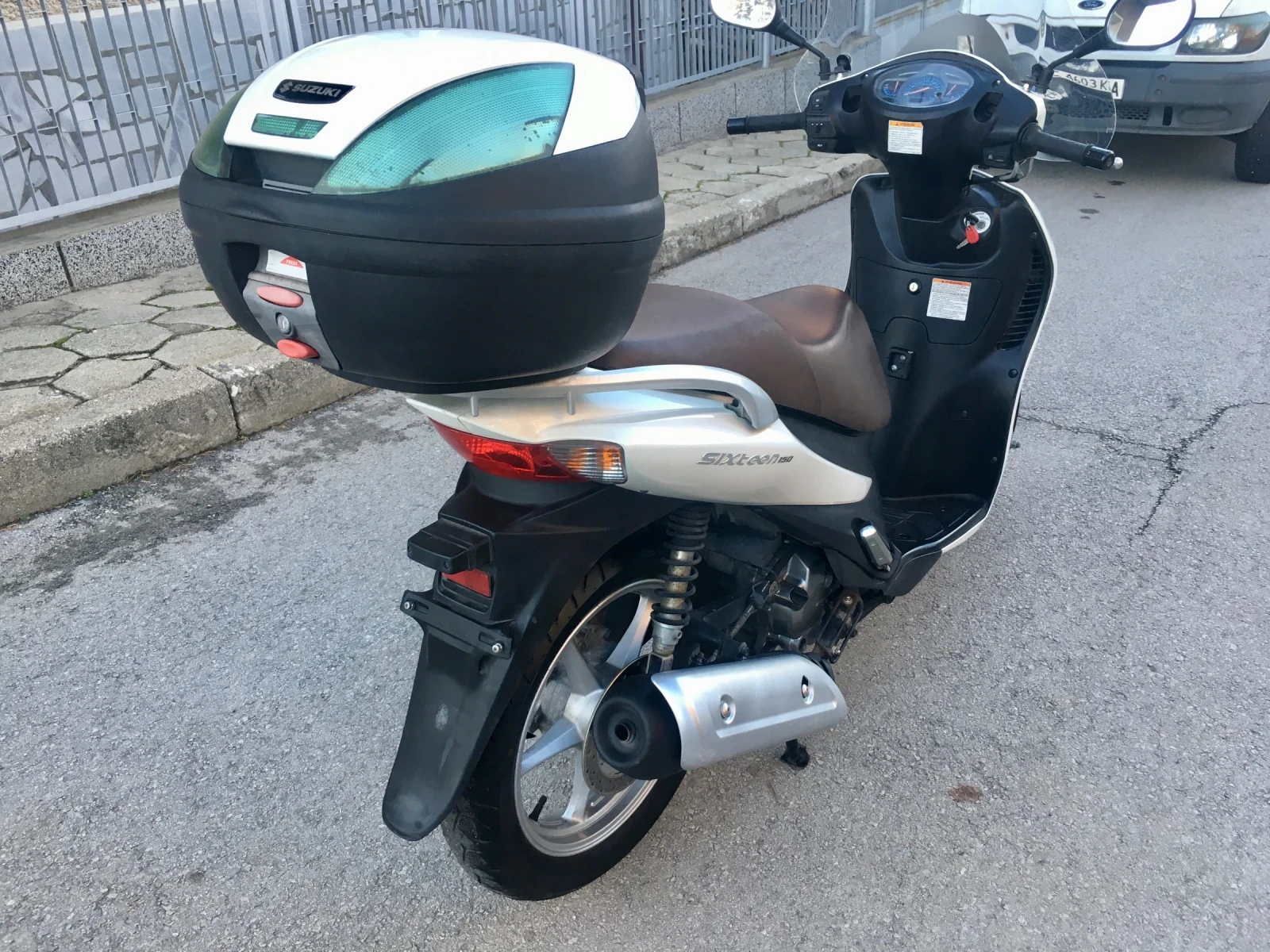 Suzuki Sixteen 150i - изображение 8