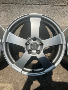 Джанти, снимка 1