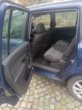 Opel Zafira 1.6 105 панорамна , снимка 7