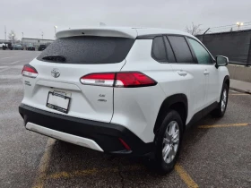Toyota Corolla Cross  LE| ПОДГРЕВИ| КЕYLESS GO| МЪРТВА ТОЧКА| , снимка 3