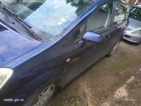 Toyota Verso, снимка 1