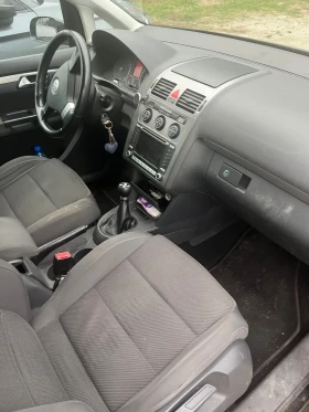 VW Touran 2.0 TDI, снимка 6