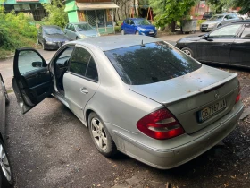 Mercedes-Benz E 320, снимка 5