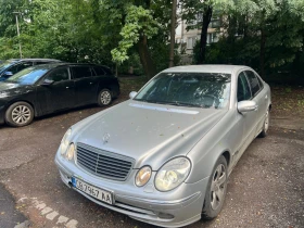 Mercedes-Benz E 320, снимка 1