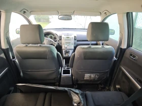 Toyota Corolla verso, снимка 3