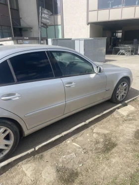 Mercedes-Benz E 320 3.2 i | Mobile.bg    6