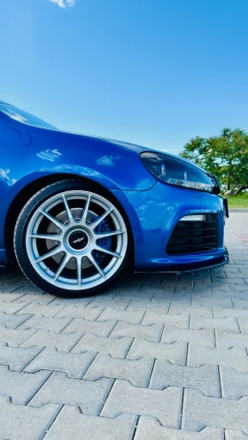     VW Golf R20