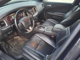 Обява за продажба на Dodge Charger SXT, Aвтоматик 8ZF, Pentastar, FULL, КОЖА, Камера ~32 900 лв. - изображение 10 | Auto.bg Обява за продажба на Dodge Charger SXT, Aвтоматик 8ZF, Pentastar, FULL, КОЖА, Камера ~32 900 лв. - изображение 10