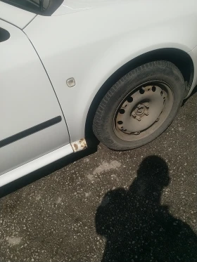 Skoda Octavia 2.0 - 700 € / 1369.08 лв. - 70300734 7