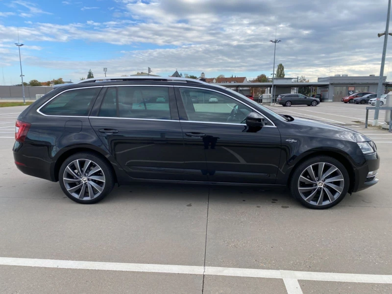 Skoda Octavia 2.0 TDI/L&K/PANO/LED/CAMERA/VIRTUAL/DISTRONIC/FULL, снимка 6 - Автомобили и джипове - 48321120