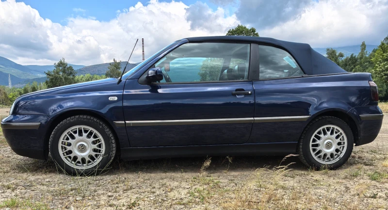 VW Golf, снимка 4 - Автомобили и джипове - 52638970