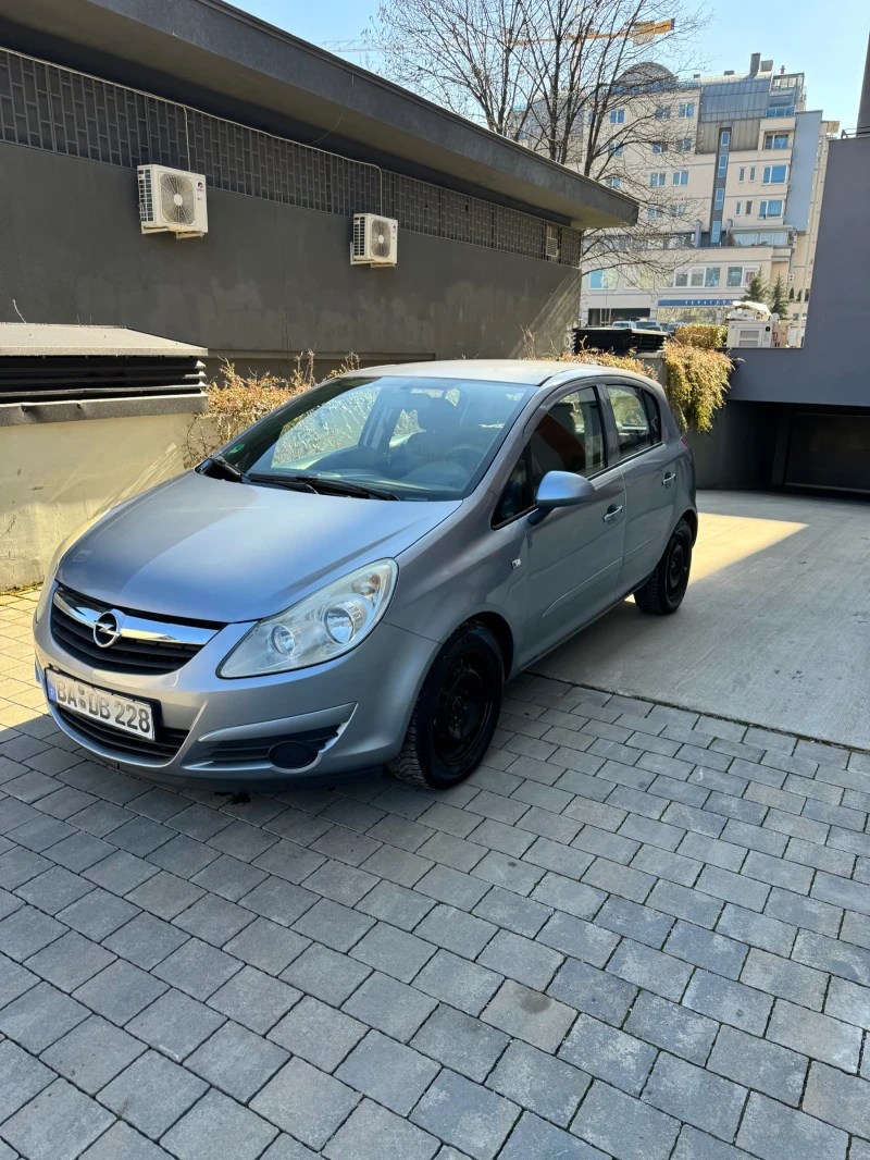 Opel Corsa 1.4 бензин, снимка 3 - Автомобили и джипове - 49359326