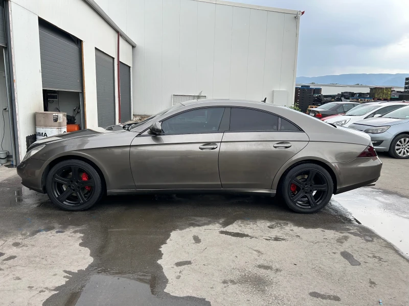 Mercedes-Benz CLS 320, снимка 7 - Автомобили и джипове - 52259948